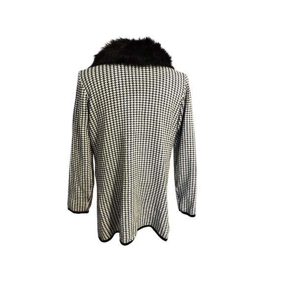 Lauren Michelle Houndstooth Cardigan Detachable Fur Collar - Picture 6 of 7